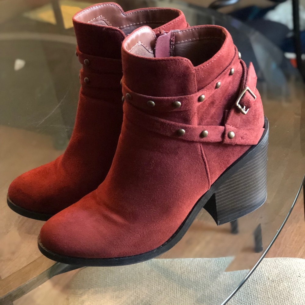 Ankle boots